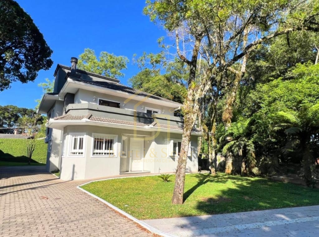 Casa 5 Dormitórios