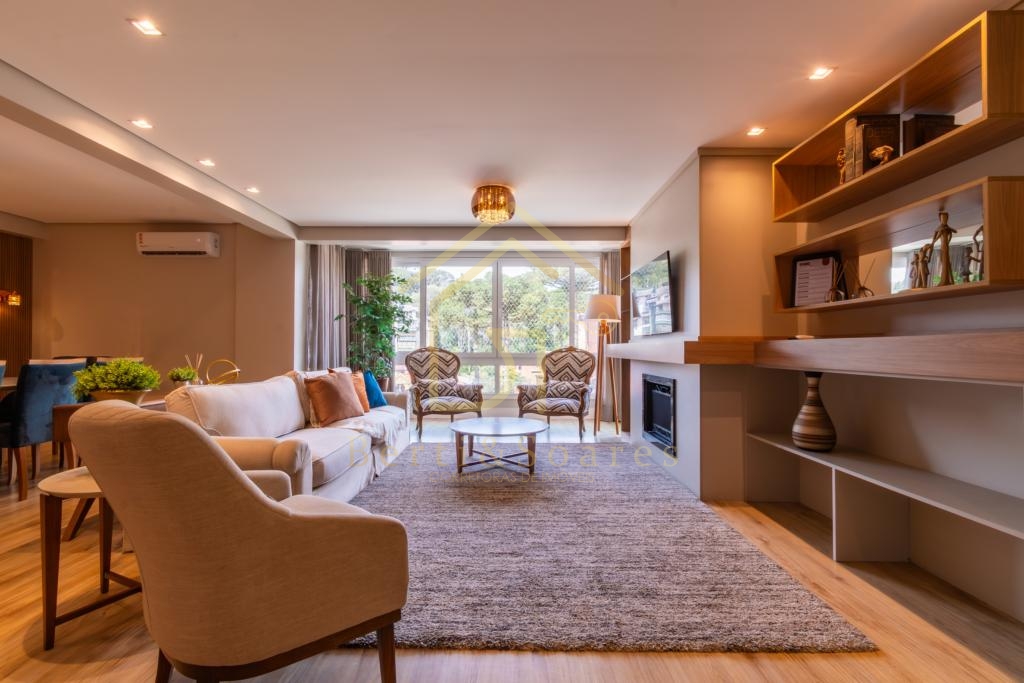 Apartamento 4 Dormitórios